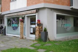 Nicole Frischknecht, Coiffeur zum Hochhus,