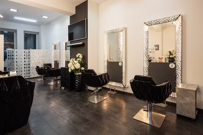 Paola’s Hairstyle Boutique