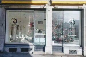 Salon de coiffure avec coloriste