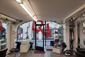 Salon de coiffure version originale