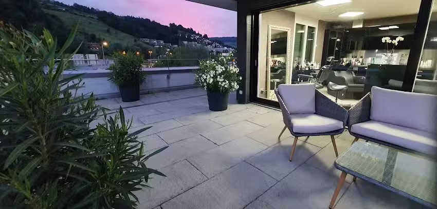 Salone arte Stefania