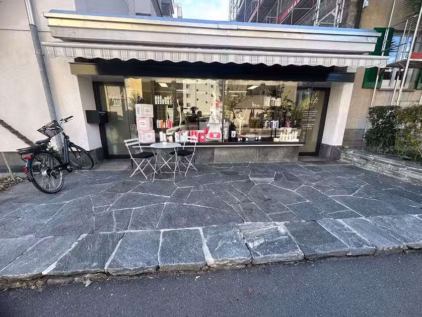 Salone Mite Hair Style – Parrucchiere