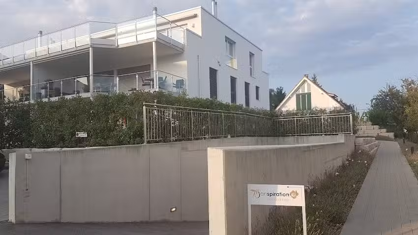 Sanspiration (hair and nails) Sandra Sunier