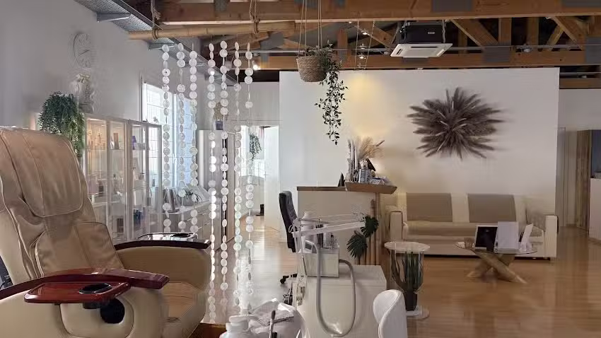 Studio Wondernails / Wonderland