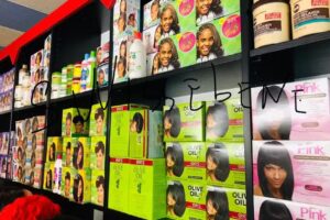 SWISSEBENE® Esperto in Beauté e Perruques .Bienvenue in ton espace qui t’accompagne depuis 2016 à SUBLIMER TOUTES BEAUTES ©