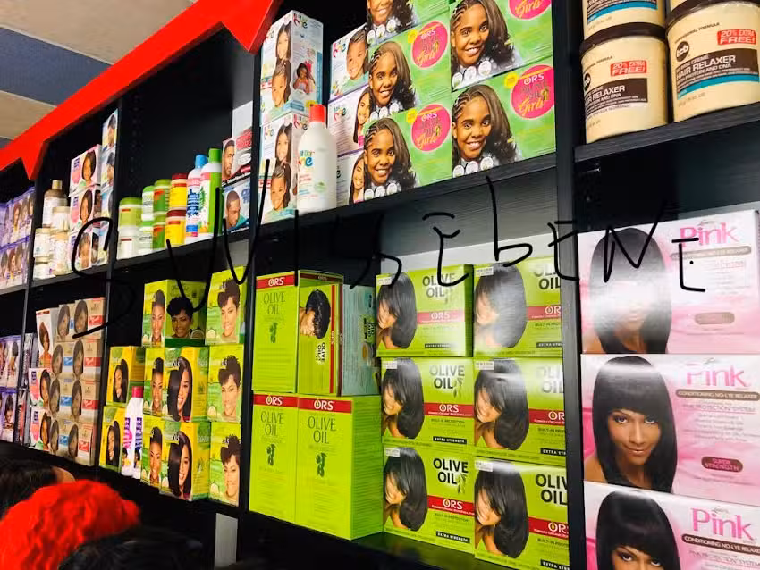 SWISSEBENE® Expert en Beauté et Perruques .Bienvenue dans ton espace qui t&rsquo;accompagne depuis 2016 à SUBLIMER TOUTES BEAUTES ©