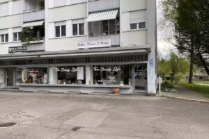 TINA BEAUTY STYLE CAPELLI E UNGHIE