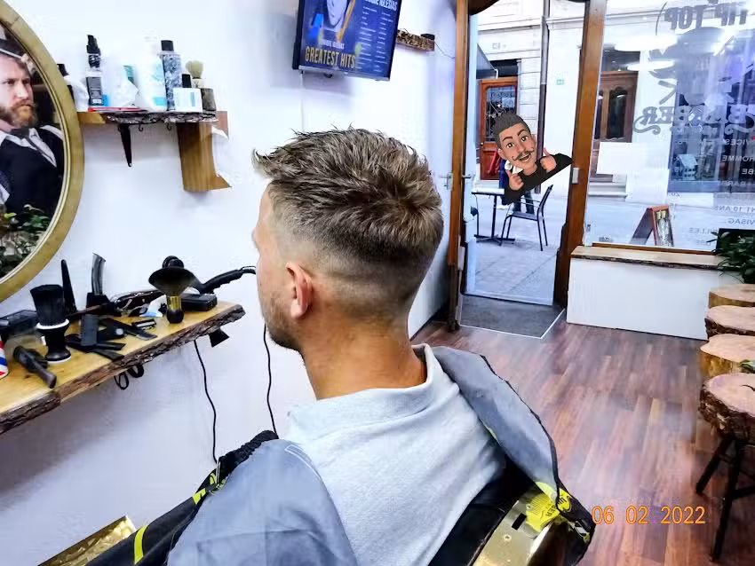 Tiptop Barbershop