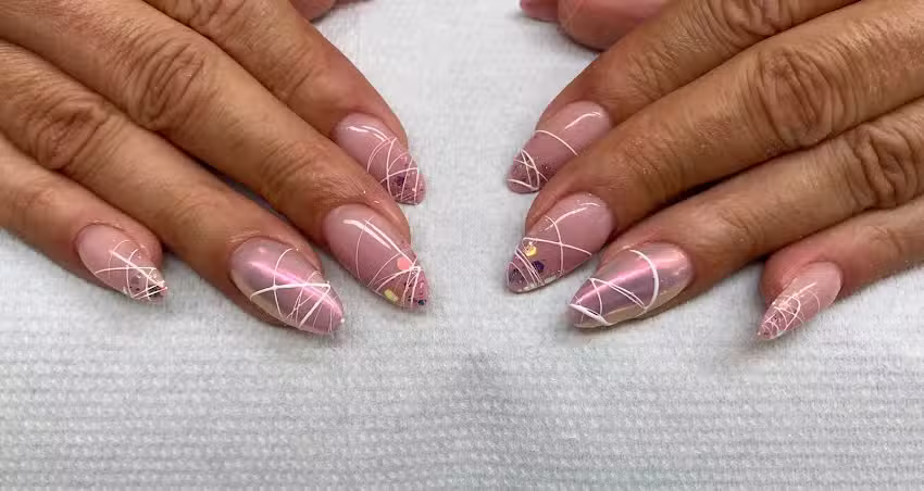 White luxury hair salon – Lugano